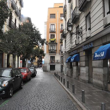 Hostal Los Arcos Madrid Luaran gambar